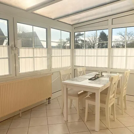 Taro בית הארחה 3*